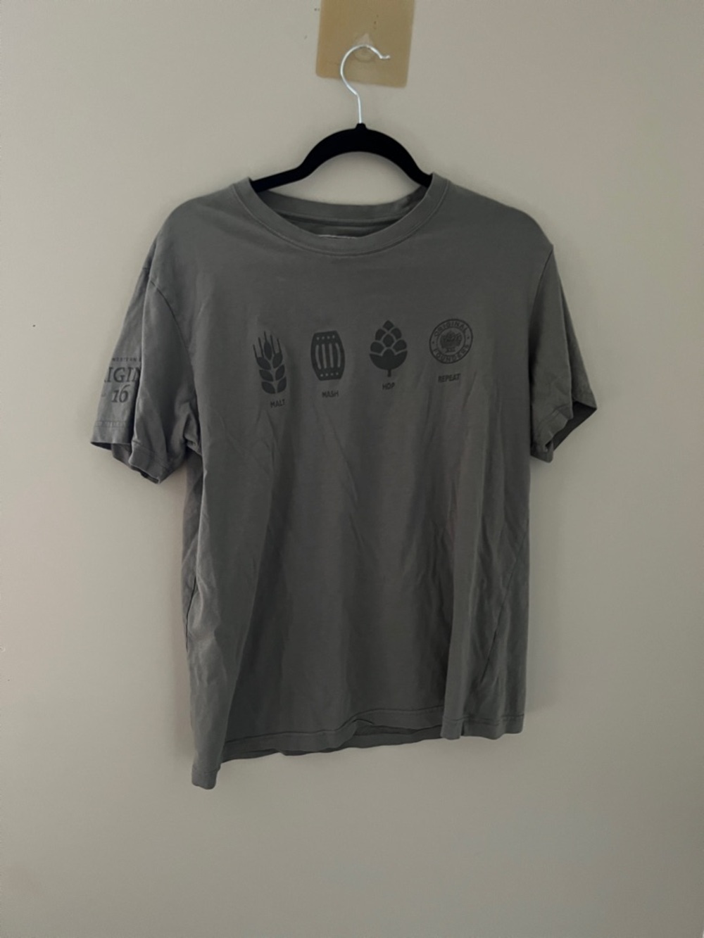 Original 16 Great Western Brewing Gray Graphic Beer T Shirt Large
